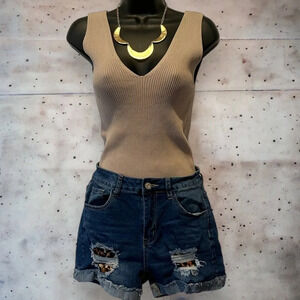 Leopard print patch denim jean shorts size‎ small
